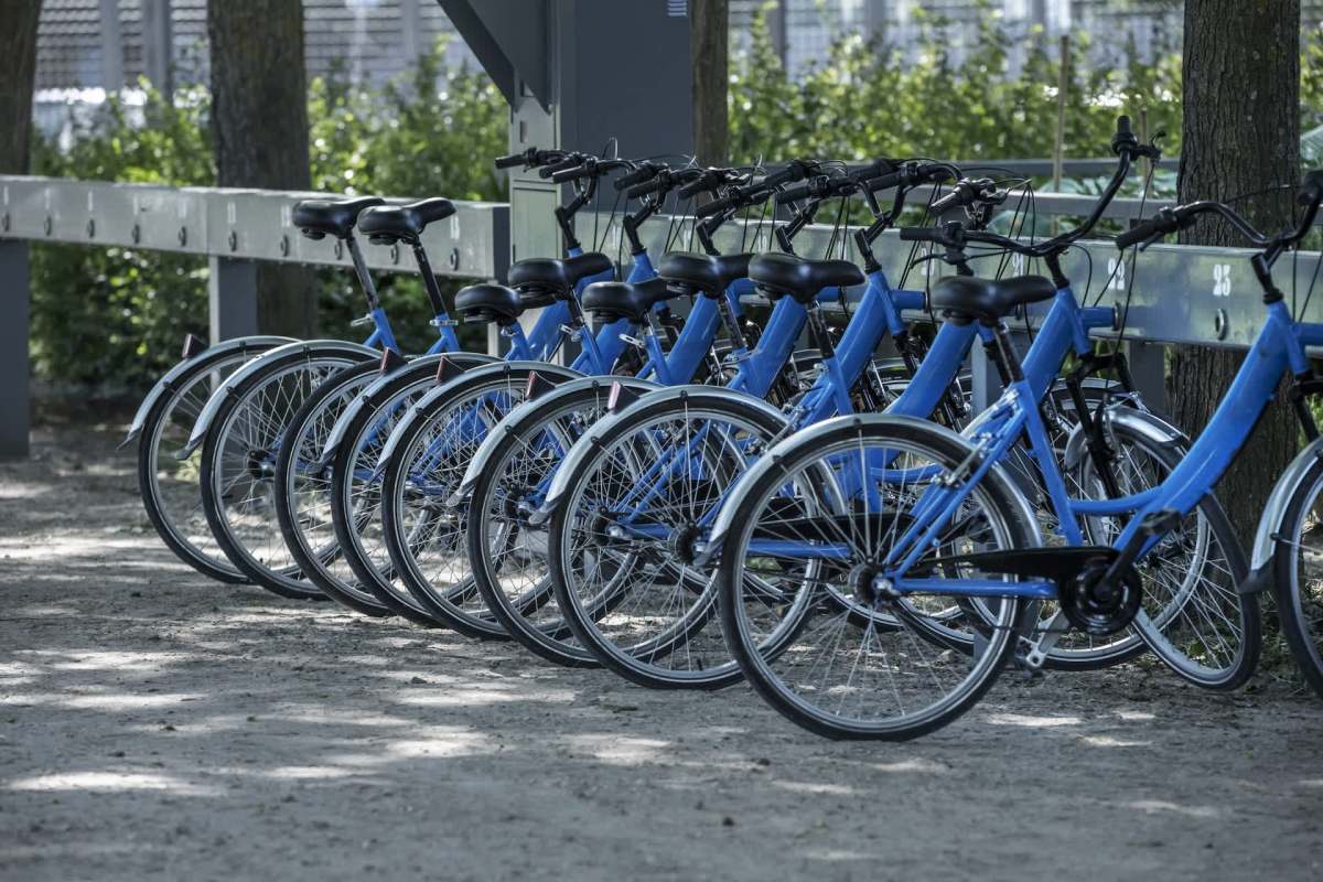 Data is showing that Boston's residents are eagerly adopting a new bikeshare program called Bluebikes.