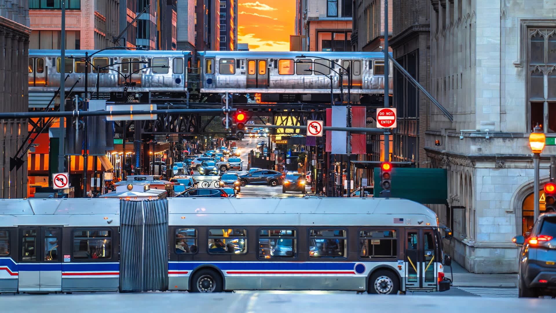 Governor signs $1.5 billion law set to transform how people travel in major US city: 'Forward-looking'