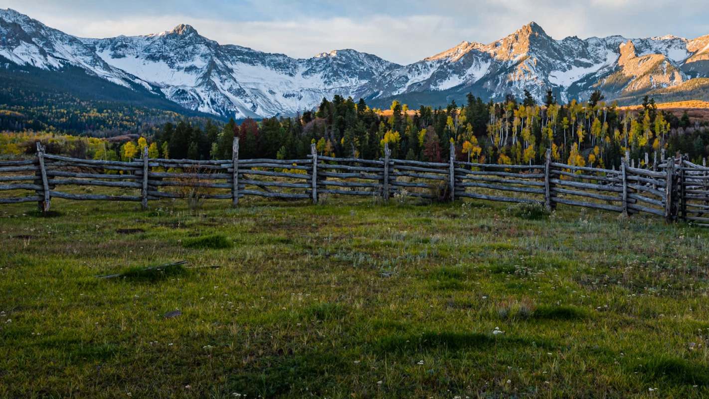 A billionaire Texan oil heir erected a fence around his Colorado ranch. Now he's facing major fines for ignoring environmental regulations.