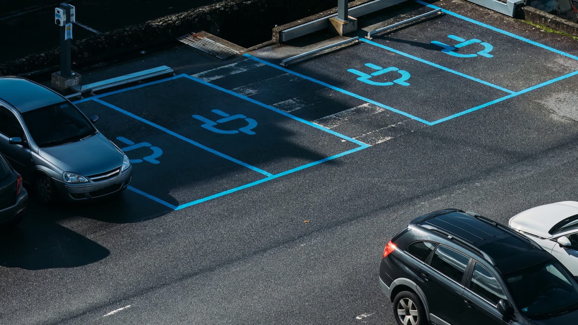 New analysis reveals unexpected findings after comparing electric vehicles and gas cars: 'Much, much safer'