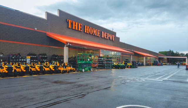 One Reddit user revealed the wastefulness of Home Depot's plant disposal.