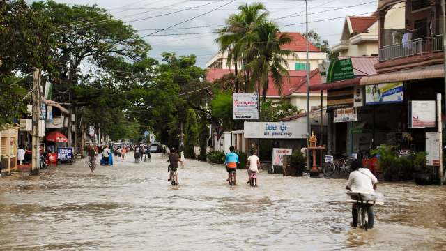 La Niña is a cyclical cooling of Pacific sea surface temperatures that causes widespread shifts in weather patterns.