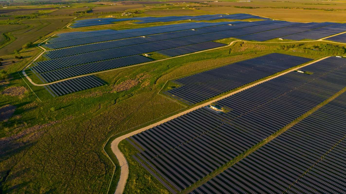 Energy company Xcel announced plans to invest heavily in battery storage and solar in Minnesota, bolstering clean energy in the region.