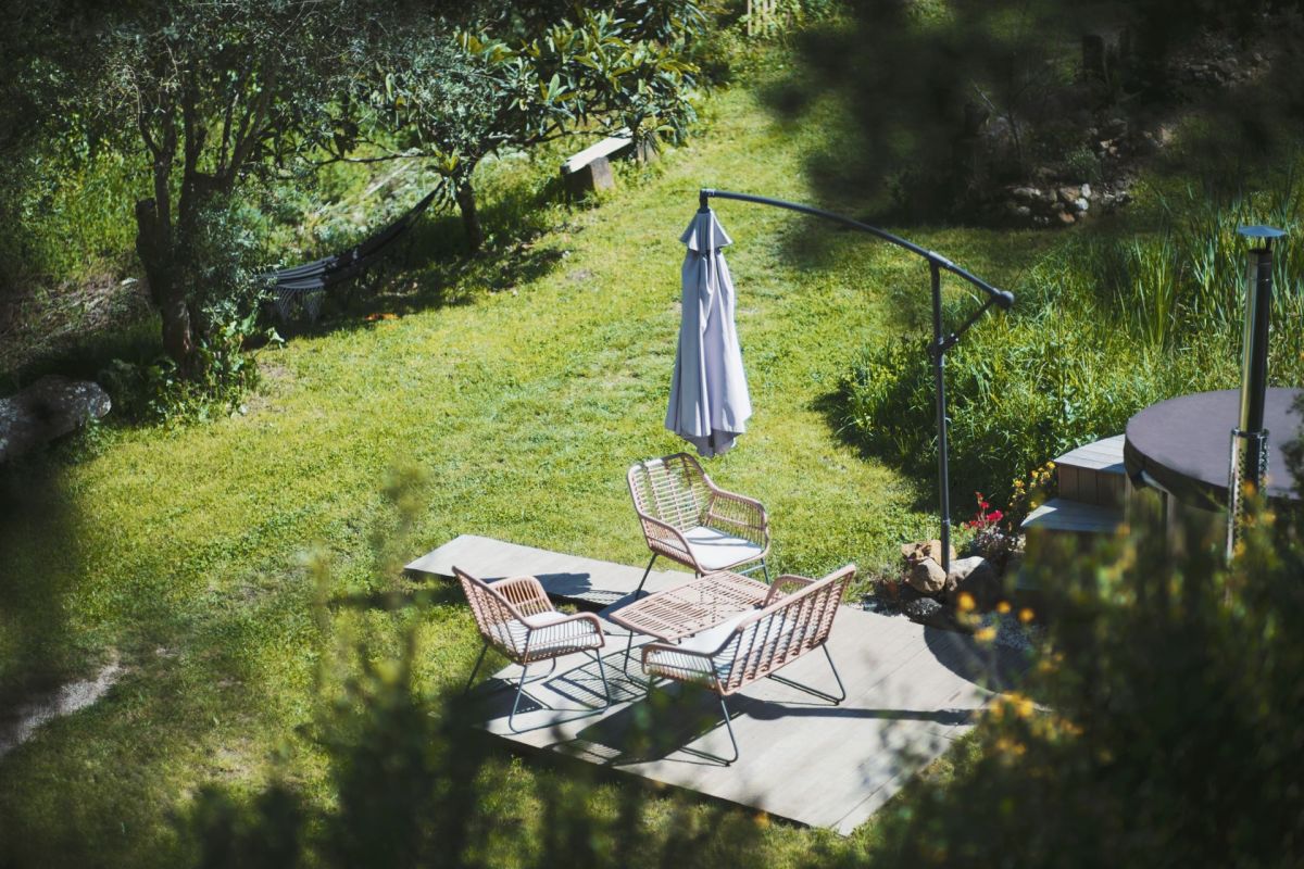 One homeowner shared their frustration over wanting to install a clothesline — something their homeowners' association currently prohibits.