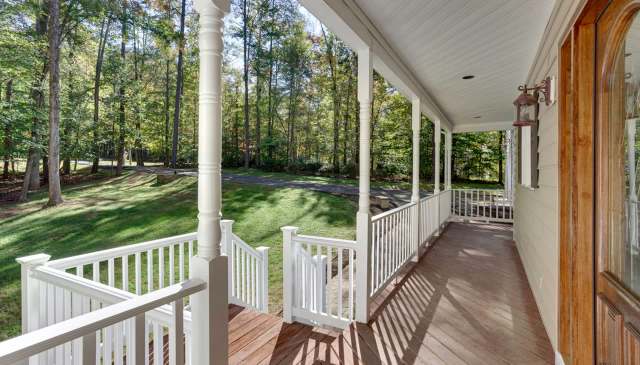 Users are trying to get the word out about a new Utah law that permits balcony solar installations.