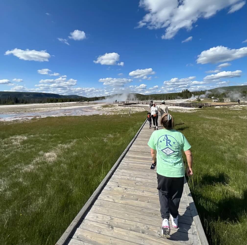 One furious Yellowstone National Park visitor took to Reddit to describe witnessing a family blatantly disregard the park's safety and preservation regulations.