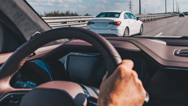 One Redditor shared dashcam footage with the r/IdiotsInCars community, showing a close call that nearly ended in disaster with a lifted truck.