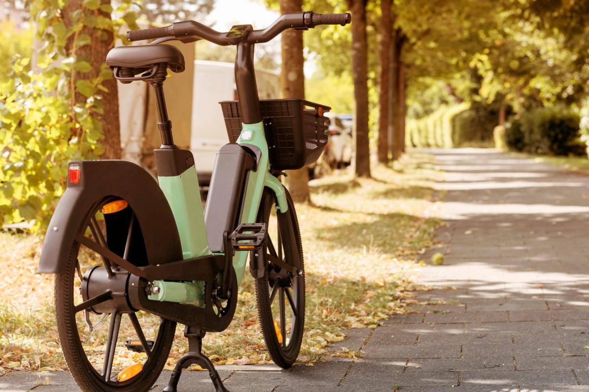 One resident shared their amazing experience using Colorado's state rebate program for e-bike vouchers.