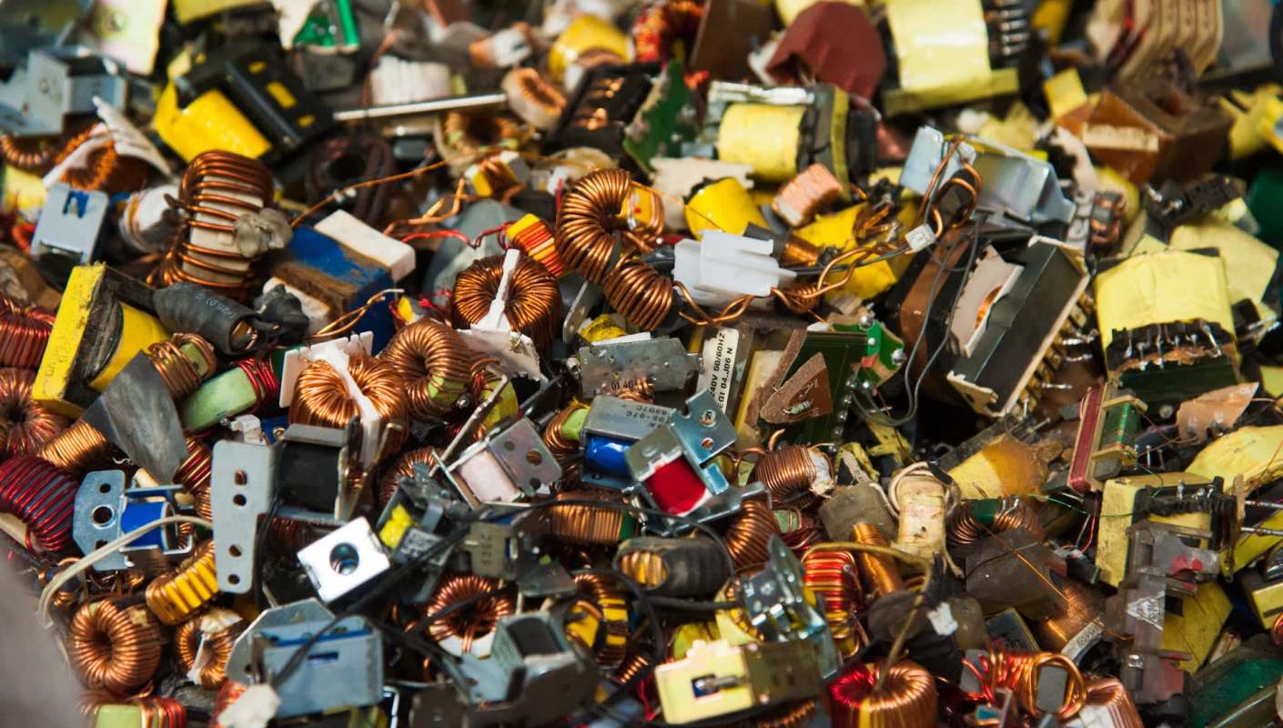 The latest Global E-Waste Monitor report revealed that Europeans generate roughly 17.6 kilograms of e-waste per person.