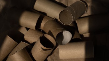 One prepper shared their hack for making a reusable fire starter using just two common household items.