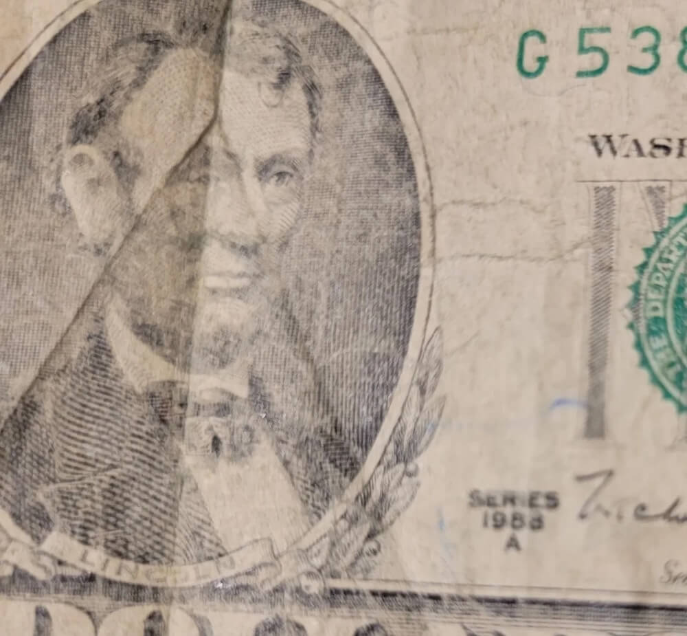 Shopping in a Goodwill bin can feel like decluttering someone else's home, or it can be an exciting treasure hunt.