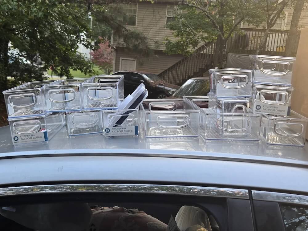 One Redditor shared their experience dumpster diving at HomeGoods, where they found hundreds of dollars' worth of kitchen items.