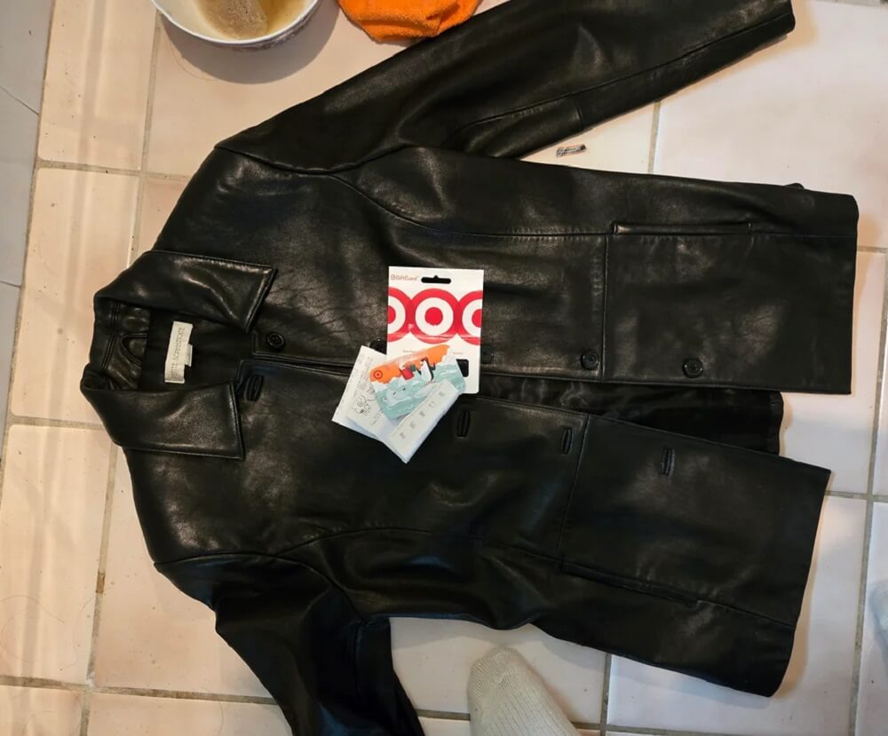 If you lack reasons for swapping chain stores for thrift shops, this Reddit user has a good one for you.