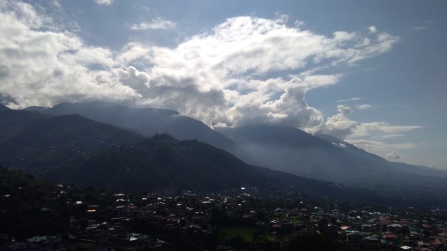 The Dhauladhar mountains in India are usually blanketed in snow by December. But this year, they're barren and dry.