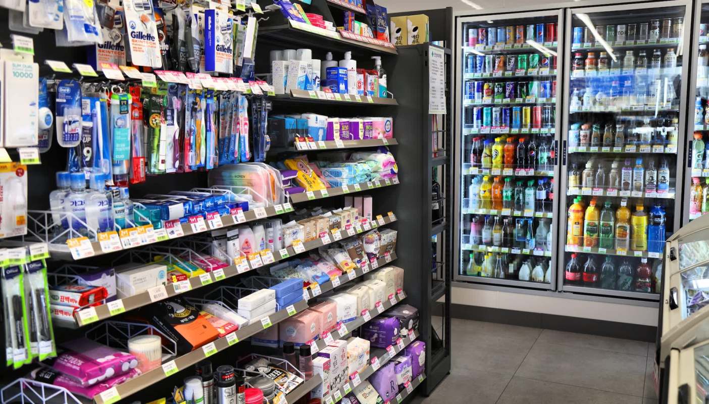 Lancashire Police and Trading Standards raided a shop in Rawtenstall, England, confiscating about 20,000 illegal cigarettes and 350 illegal vapes.