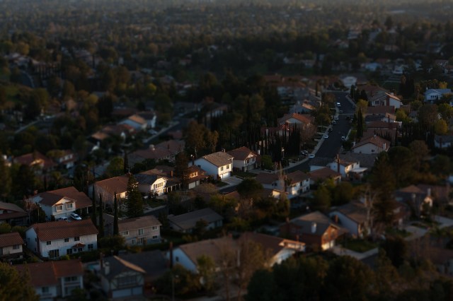 An Army veteran shared a video of his Florida home's backup system, which includes solar and batteries, to protect against power outages.