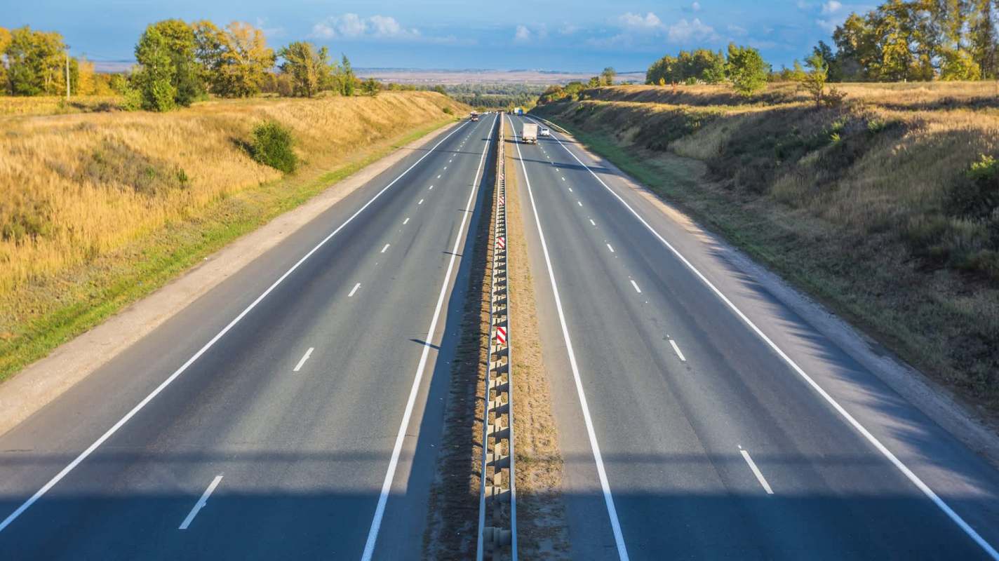 Florida's State Road 516 will include an "electrified road pilot" with a wireless system to charge EVs "at highway speeds."