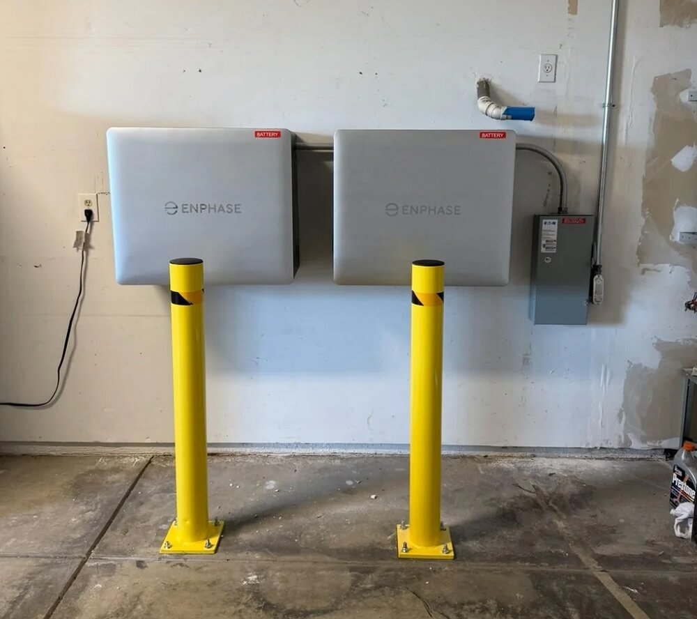 One Reddit user revealed how much they were able to save by using solar panels.