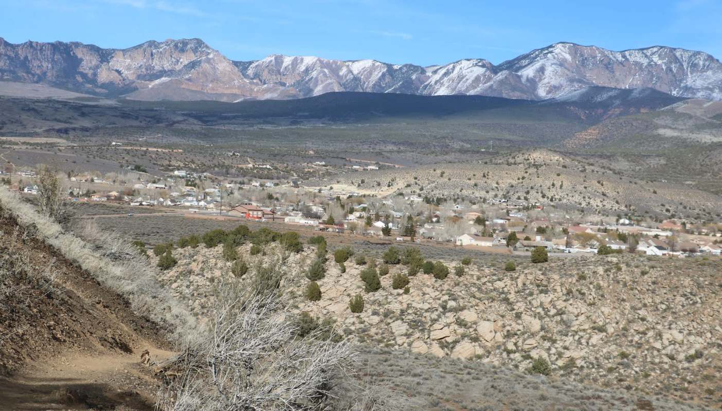 Snowfall remains below average across much of the U.S., signaling a disturbing weather pattern.