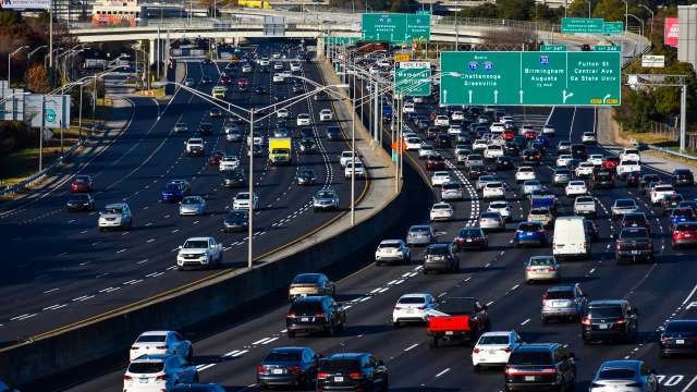 One mechanic didn't exactly endorse the idea of a lifted truck, and took to Reddit to demonstrate why.
