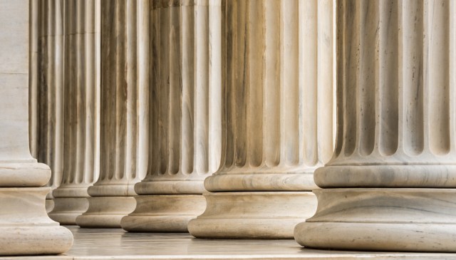 A number of professionals and academics are at odds with the Korean government, claiming the URL isn't safe.