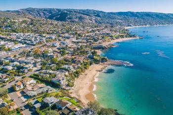 U.S. officials are expanding federal quarantine areas in Southern California to prevent the spread of citrus greening.