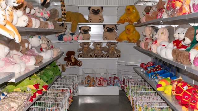 One Redditor shared the toys to the subreddit r/Anticonsumption. They were Zuru's Snackles, which are stuffed animals paired with popular brands of food.