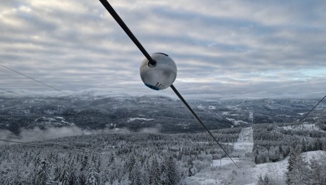 A startup in Norway has developed a new kind of sensor for power lines to help utility providers deliver electricity more efficiently.