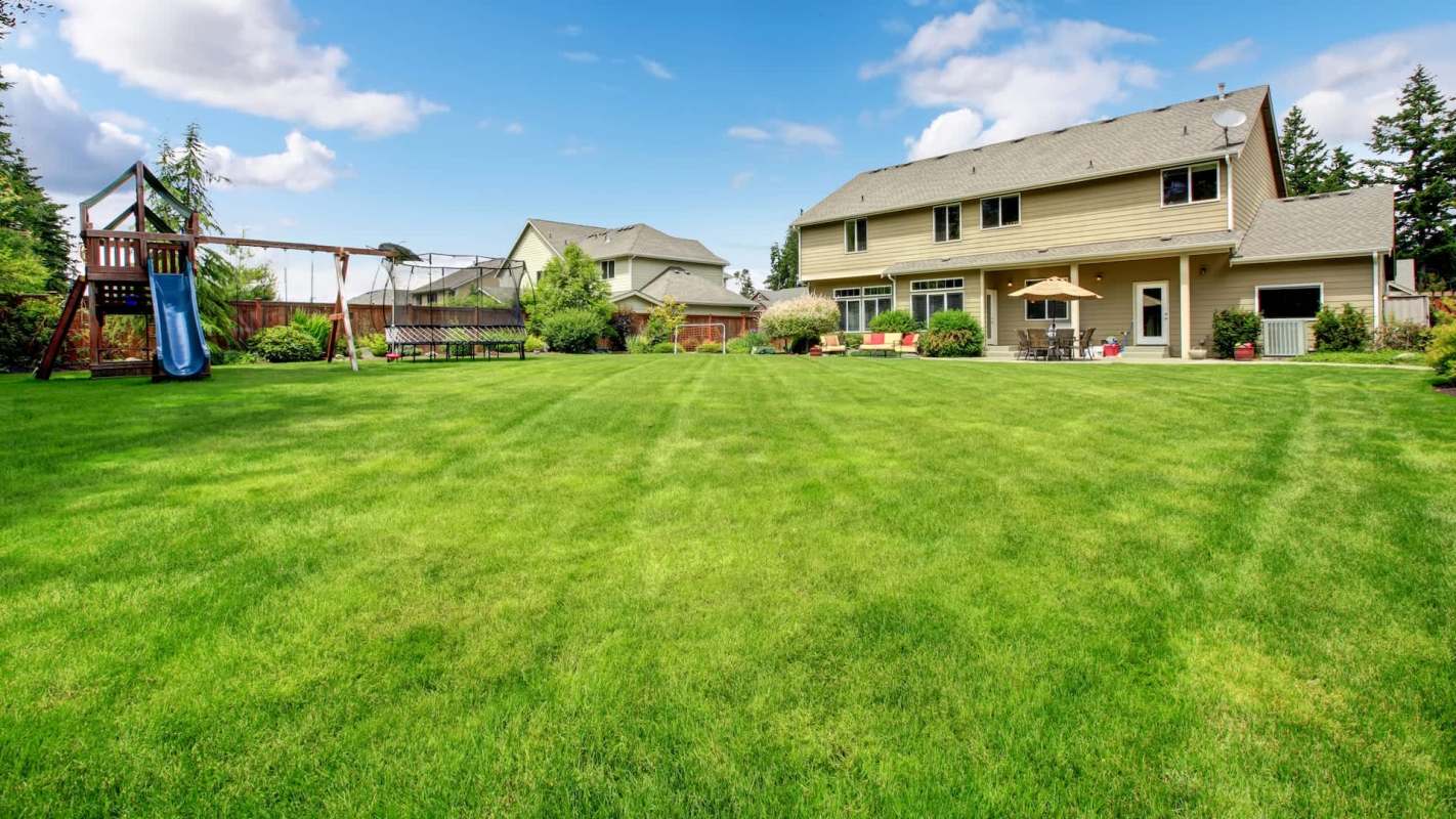 This Florida homeowner was shocked to learn that their HOA was blocking them from installing solar panels.