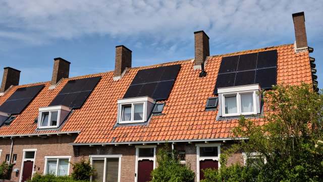 A solar subscription plan could give you peace of mind by setting you free from the threat of rising energy prices.