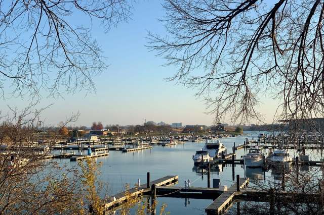 A $100 million superyacht has been spotted on the Chicago River, attracting huge crowds while also highlighting the environmental impact of luxury.