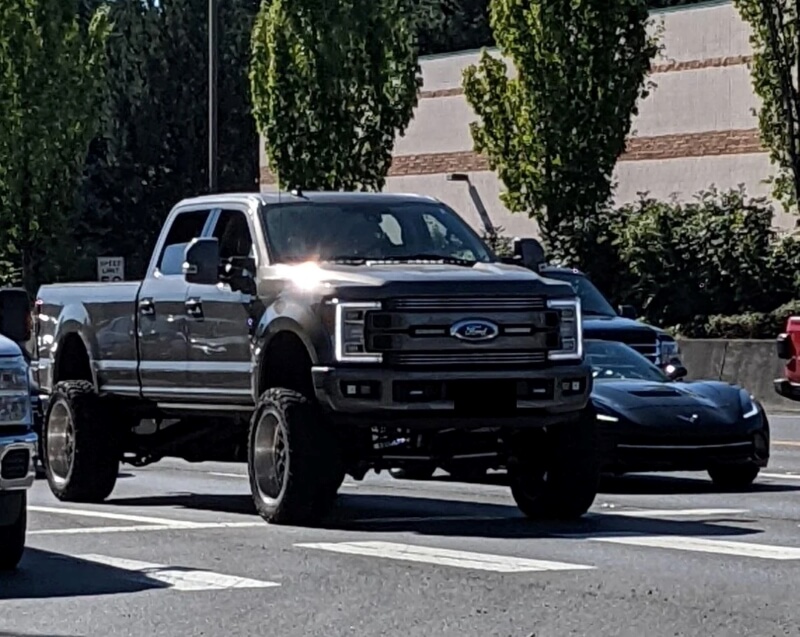 A photo circulating on Reddit is drawing attention to an ongoing debate on U.S. roads: Just how big is too big when it comes to personal vehicles?
