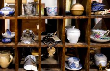 Exploring thrift stores can be fun, but one Redditor was infuriated by the exorbitant price tag on a beat-up flowerpot.