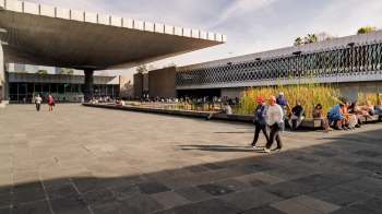 The Mexican government is taking drastic measures to address the country's growing vaping problem.