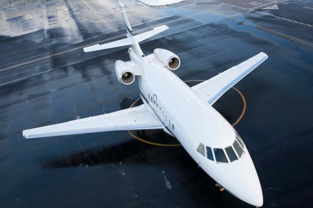 Nigerian business leader Aliko Dangote recently blasted his fellow billionaires for prioritizing luxury goods over community investments.