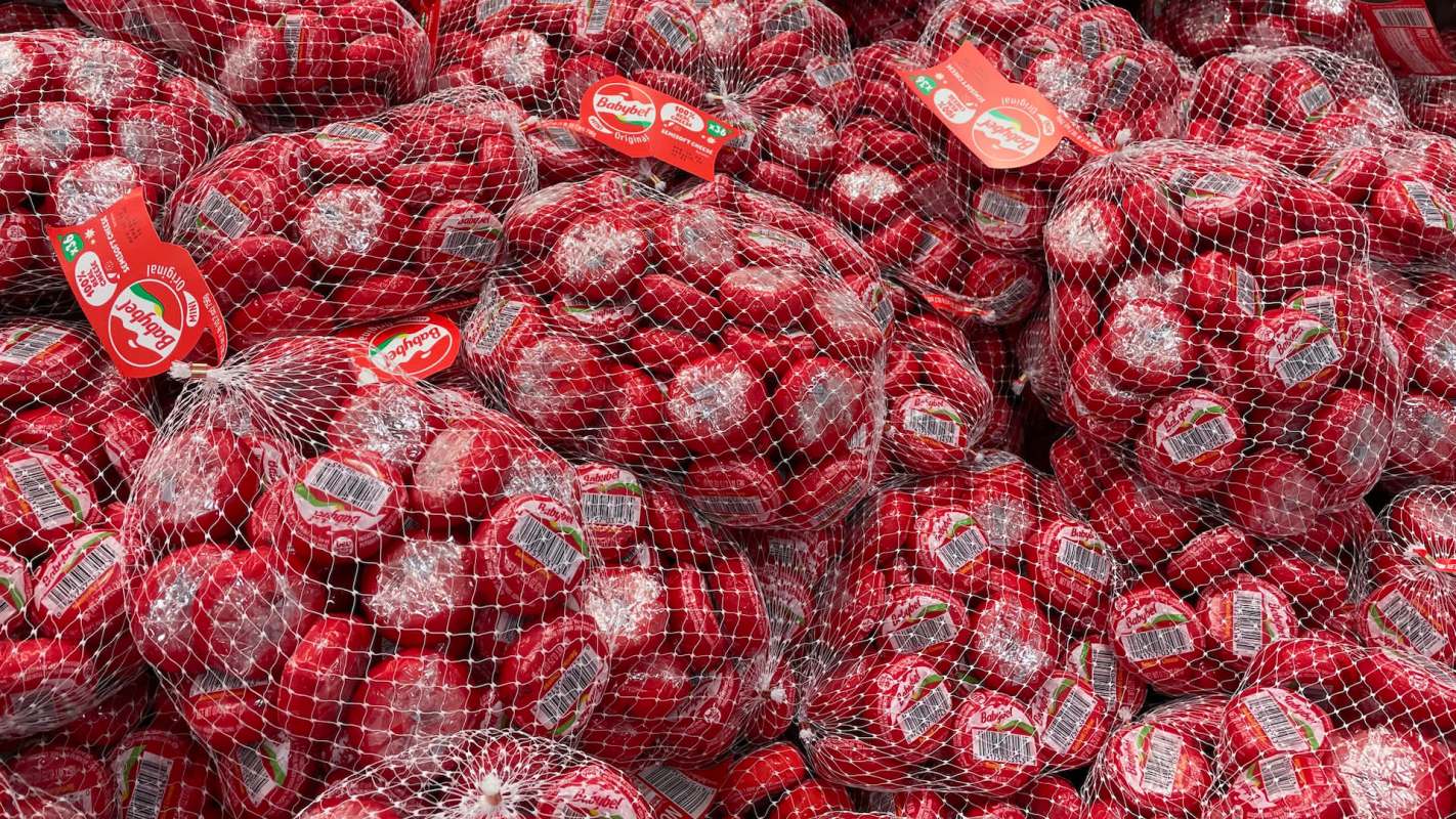 Bel Group, the company behind Babybel cheese, is swapping cellophane wrappers for paper you can toss in your recycling bin.