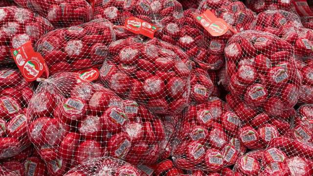 Bel Group, the company behind Babybel cheese, is swapping cellophane wrappers for paper you can toss in your recycling bin.