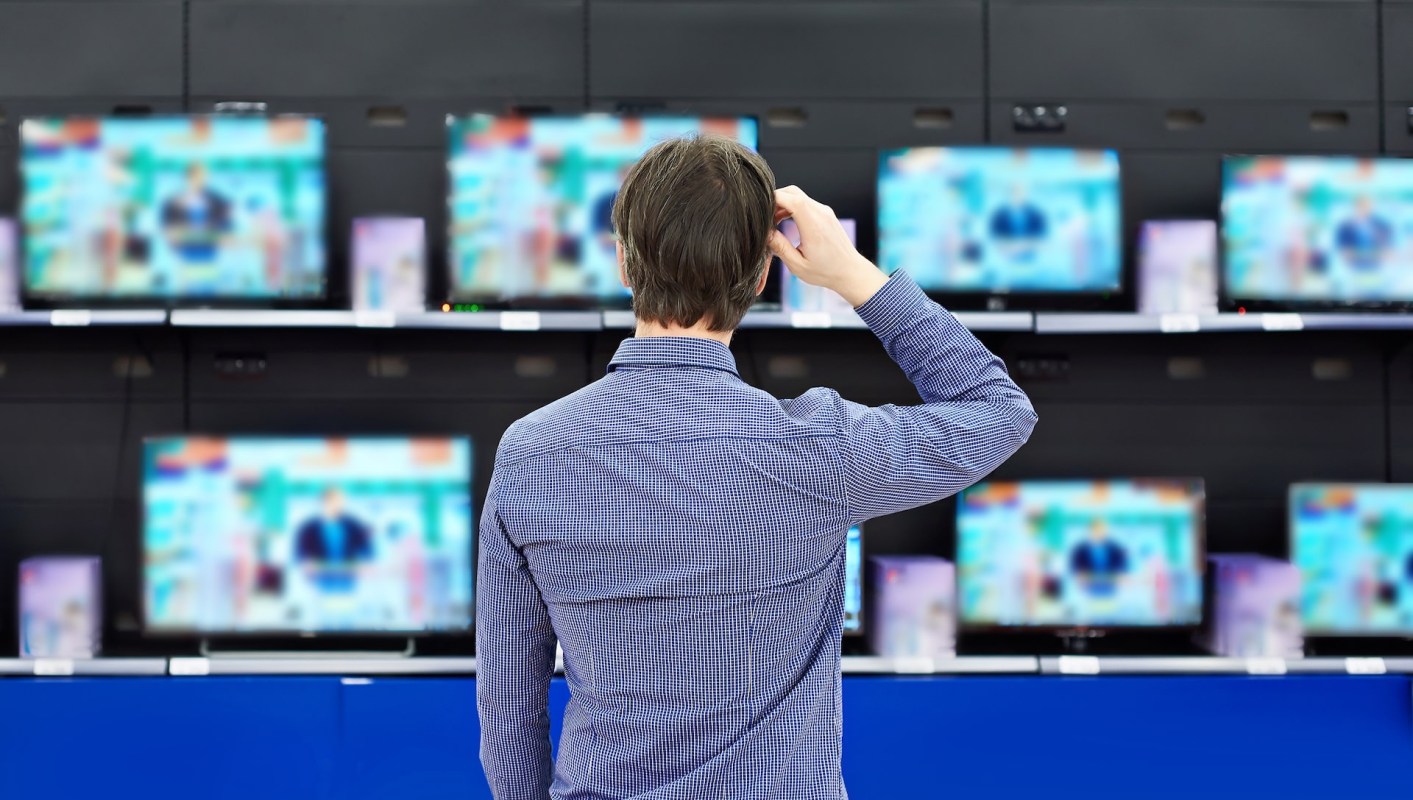 One Redditor's warning consumers about the low quality of Black Friday electronics, hoping to reduce e-waste.