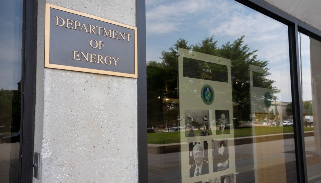 Terrestrial Energy announced a partnership with the U.S. Department of Energy to license the first molten salt nuclear reactors.