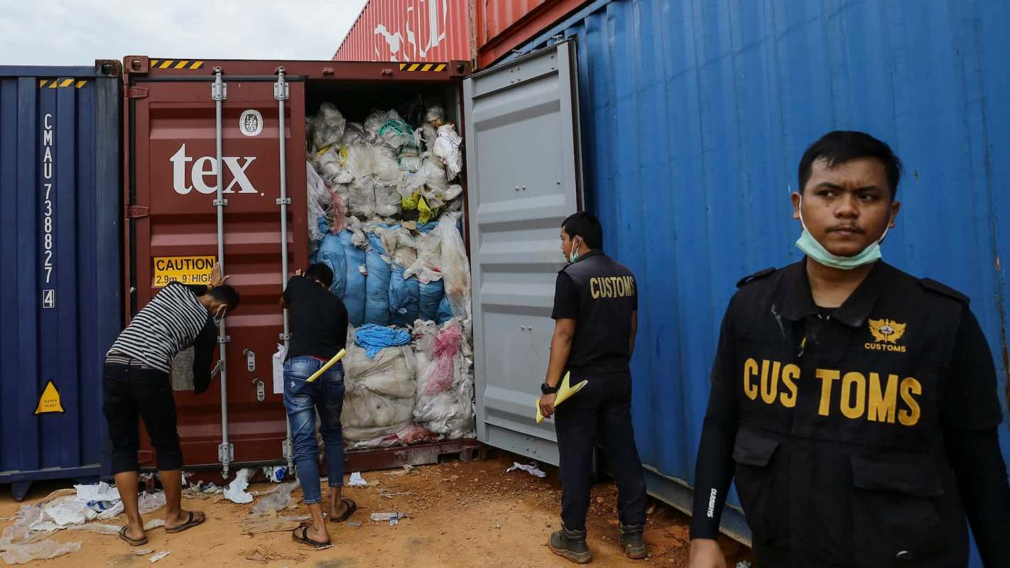 Indonesia is sending U.S.-origin e-waste back after a discovery at the port city of Batam, and done with the rest of it late.