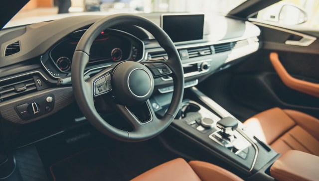 One Jeep driver took to Reddit to share their dissatisfaction with the current state of newer cars.