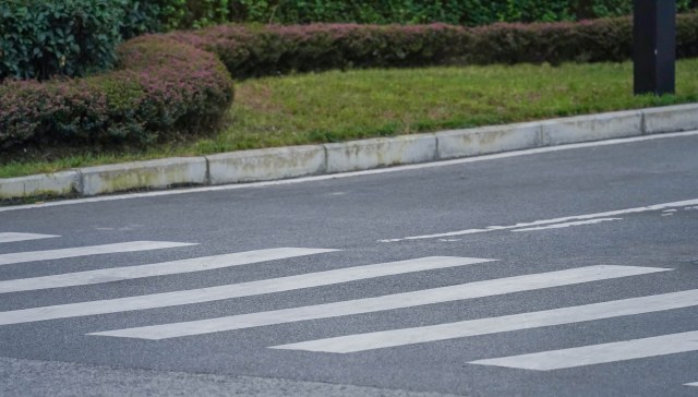 One smart shopper shared their story on the r/midcenturymodern subreddit, detailing how they found a Lane surfboard coffee table on a curb.