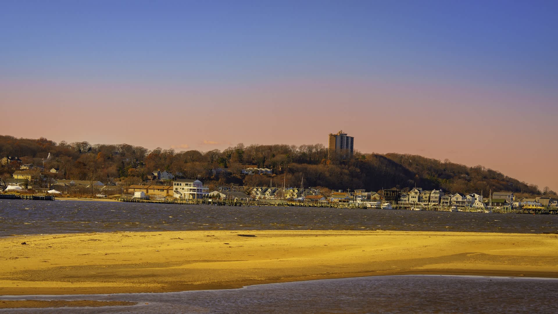 Officials issue warning about worsening crisis that could force thousands from their homes: 'It is happening now'