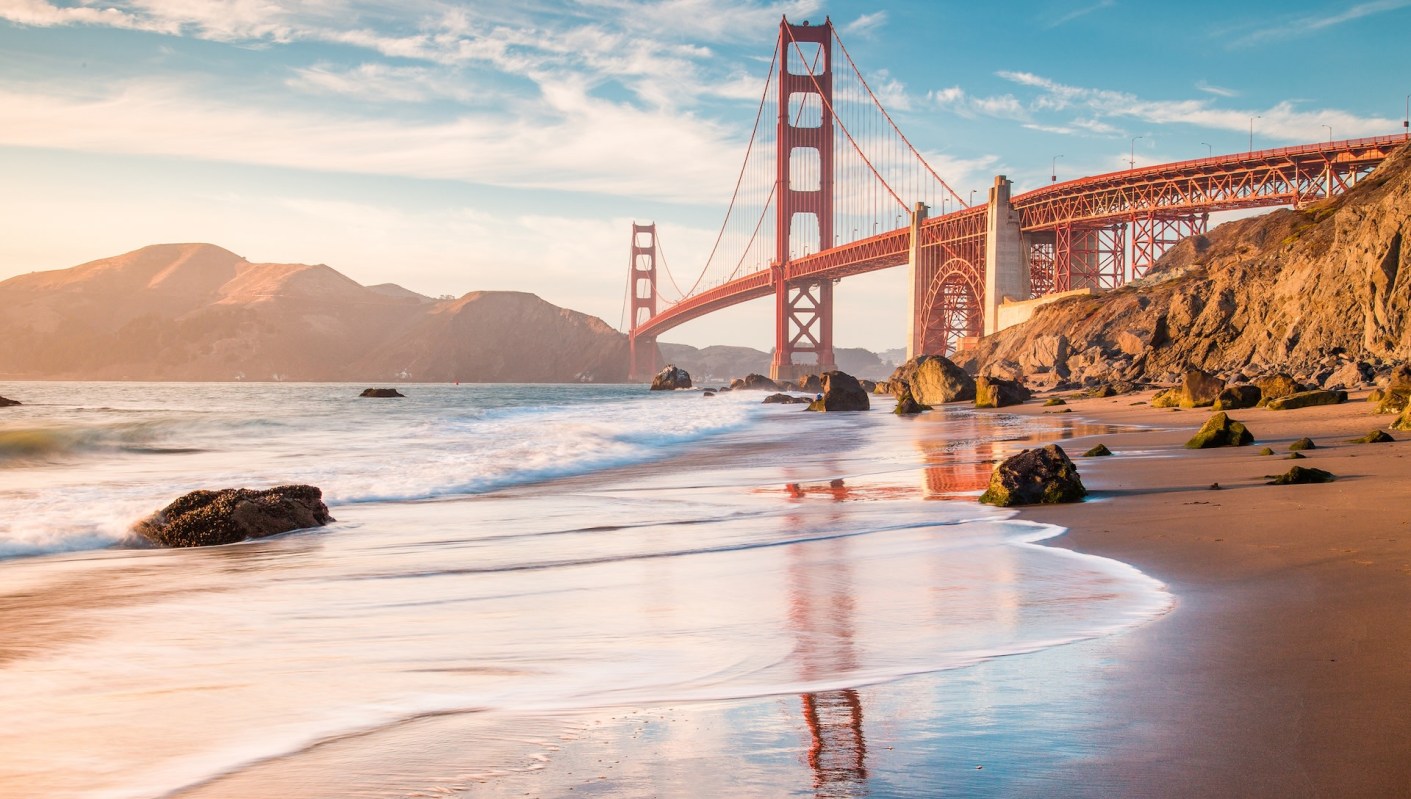 Officials in California are turning to an innovative method, the Palo Alto Horizontal Levee, to protect the shoreline around San Francisco Bay.
