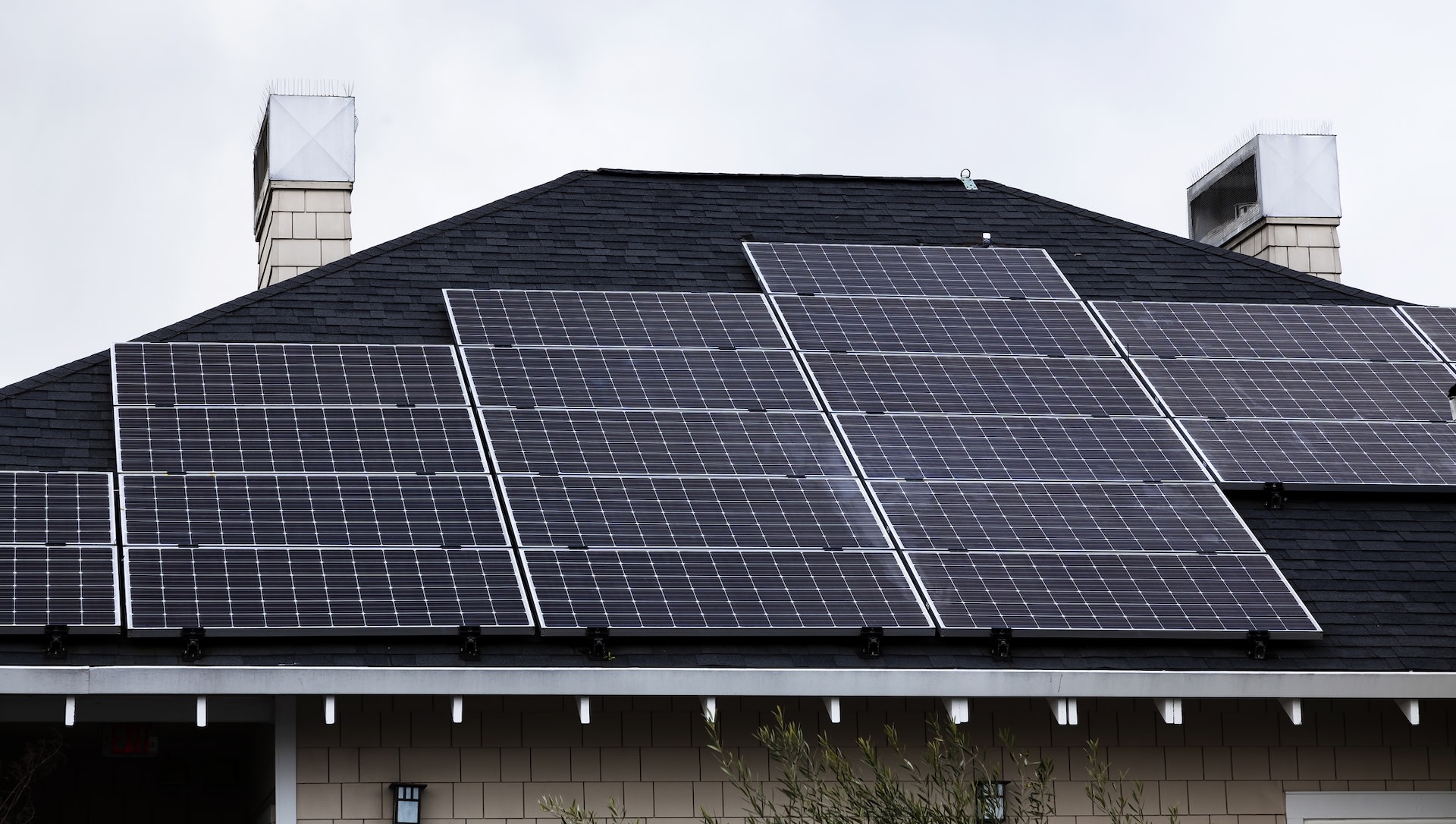 Utility company offers unique solution for residents struggling to go solar — here's how even renters can benefit