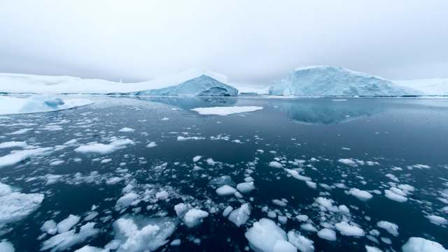 Scientists in northern Greenland have uncovered unsettling proof that the enormous Prudhoe ice dome completely disappeared in the not-so-distant past.