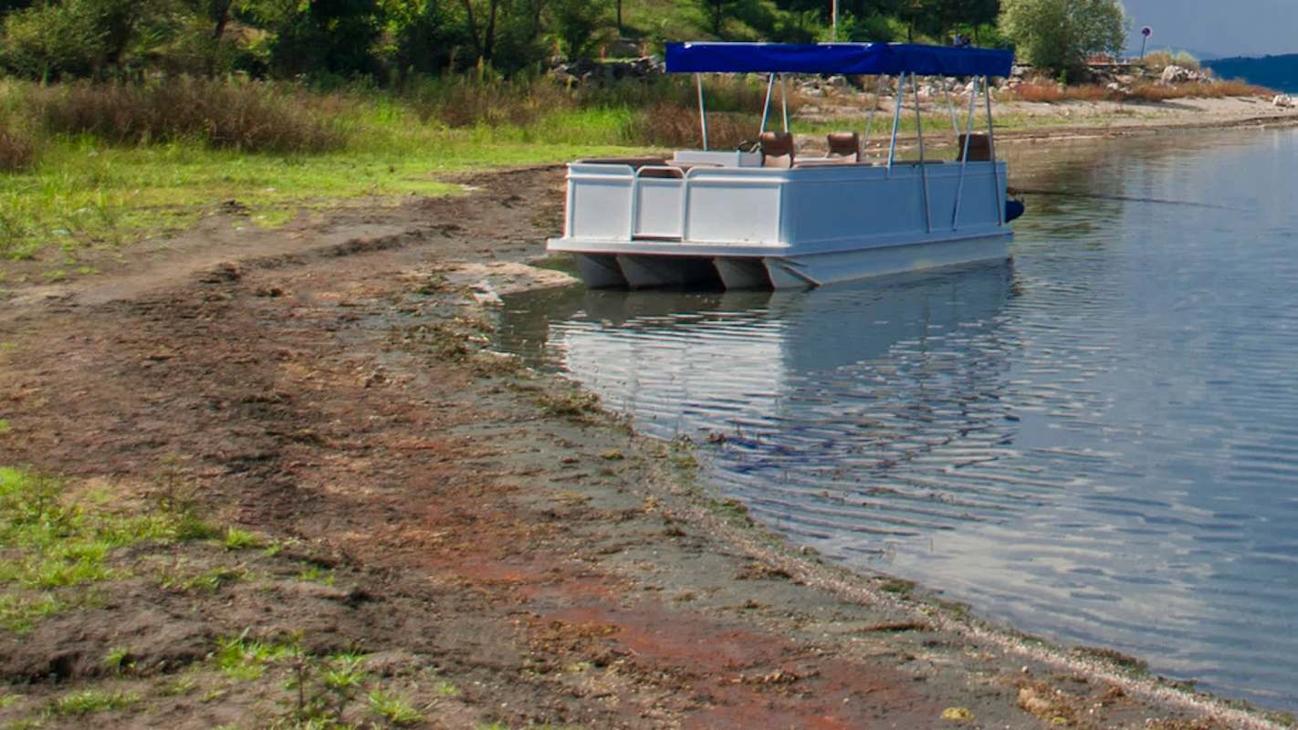 Sapanca Lake, a vital water source for the northwest region in Turkey, recently hit record lows, causing one expert to sound the alarm.
