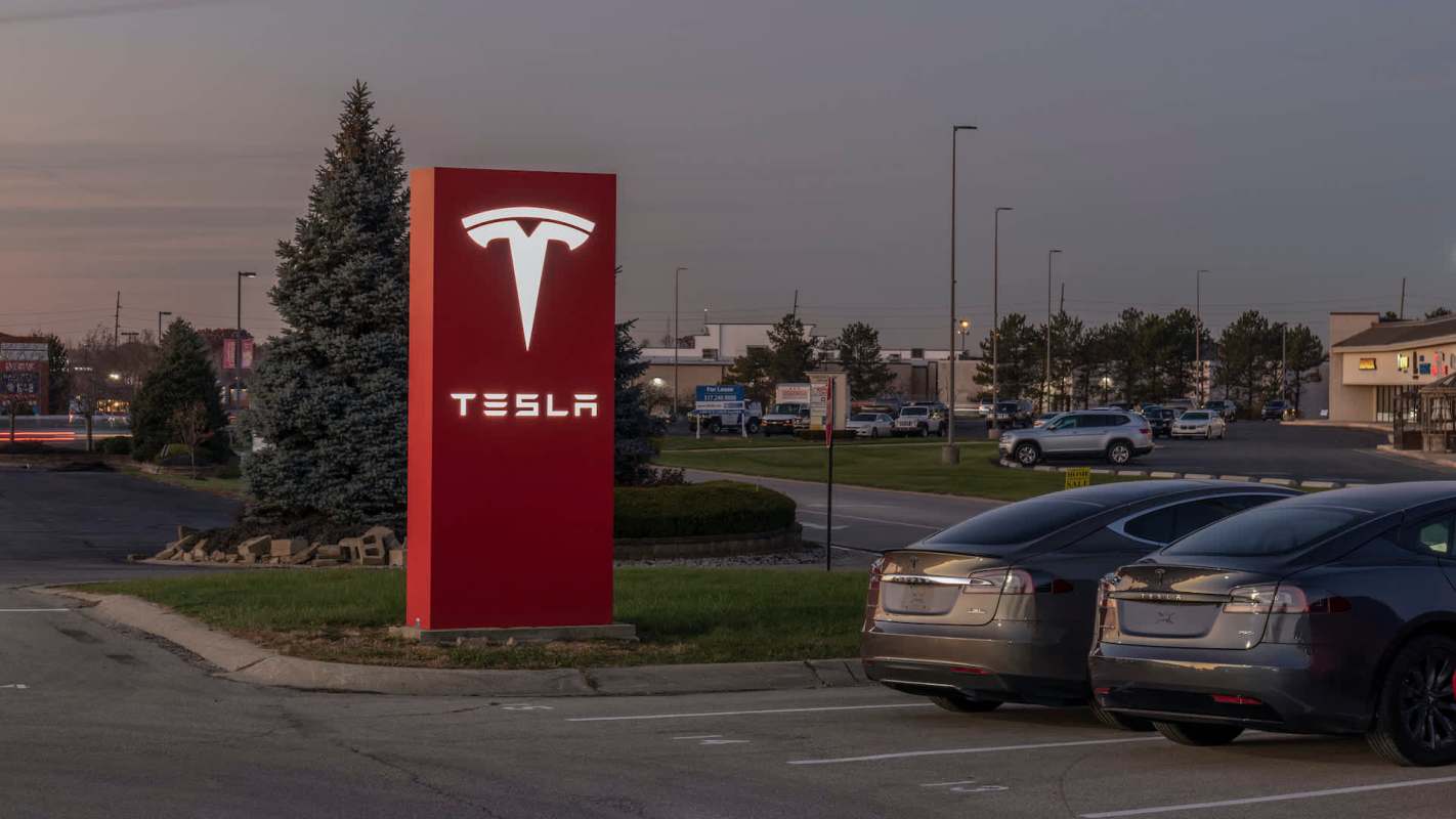 Analysis by Electrek suggests that Tesla is significantly shifting its focus from auto to AI — and it's unclear who will benefit.