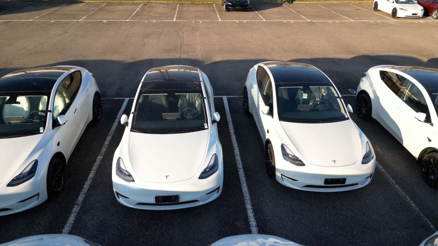 New data suggest that Tesla is facing a serious slowdown in Europe, leading to a significant drop in sales.