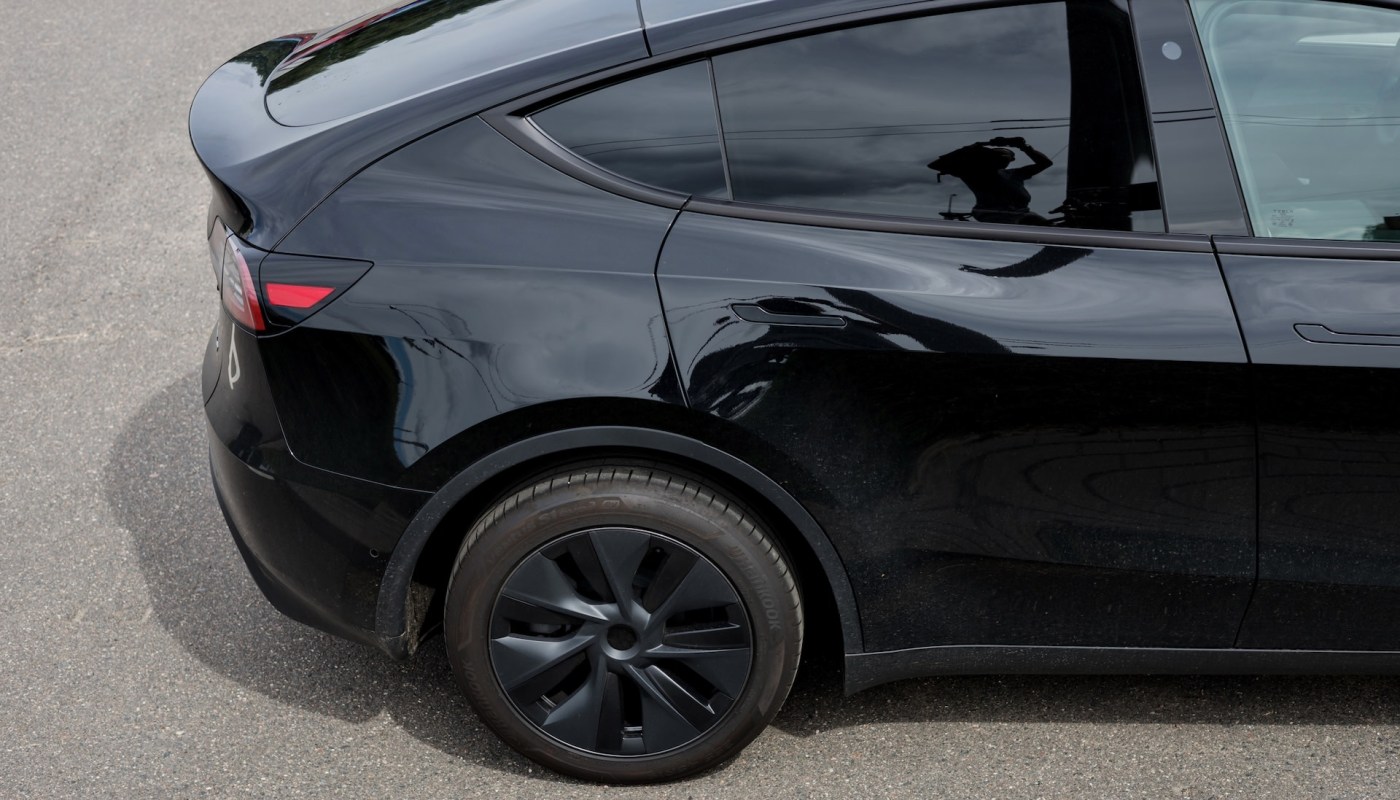 A South Korean battery material supplier announced the value of its Tesla supply contract has dropped by over 99%, indicating that the carmaker's battery program is in trouble.